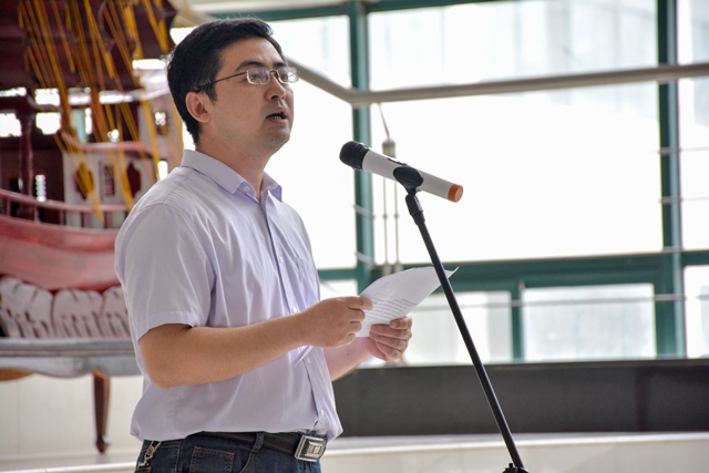 学院党委副书记王迅讲话 李博一摄影 学院党委副书记王迅讲话 李博一摄影